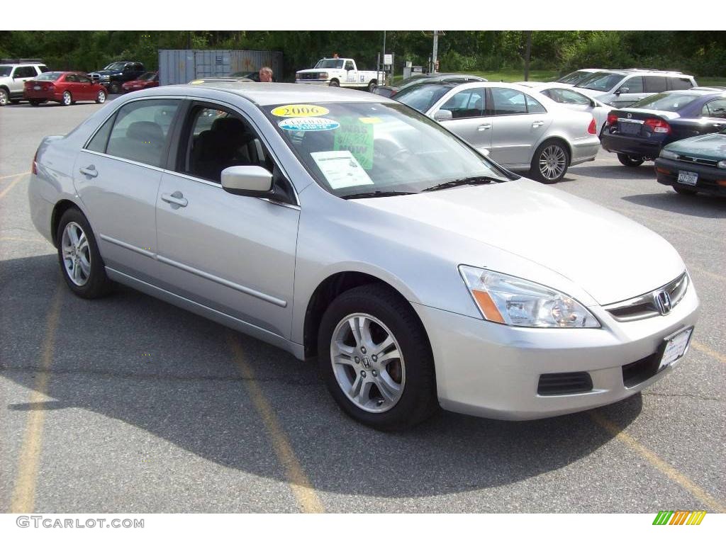 Alabaster Silver Metallic Honda Accord