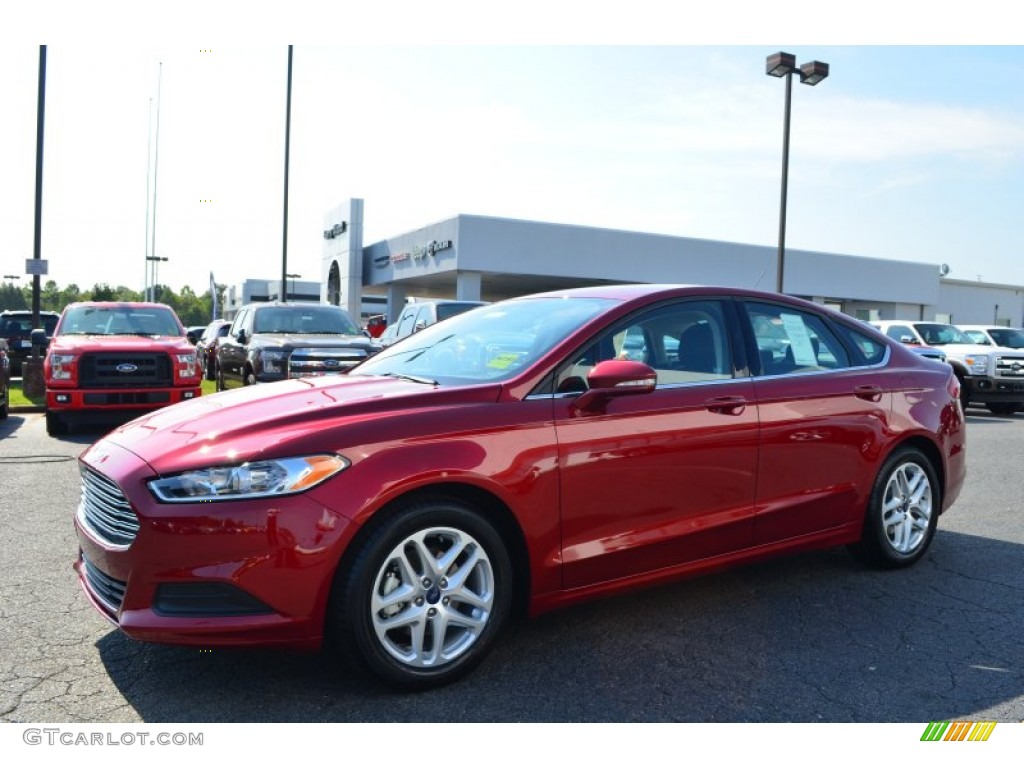 2016 Fusion SE - Ruby Red Metallic / Charcoal Black photo #3