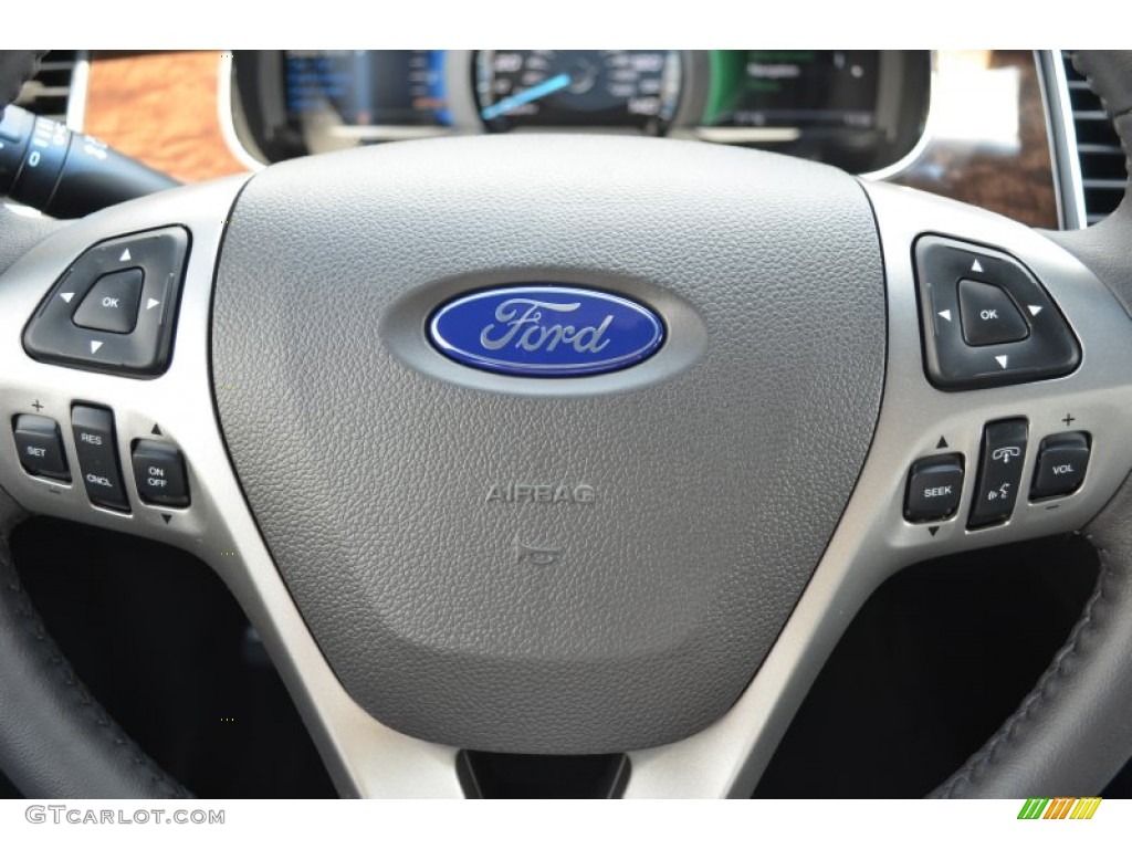 2015 Taurus Limited - Ruby Red Metallic / Charcoal Black photo #17