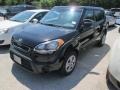 2013 Shadow Black Kia Soul 1.6  photo #12
