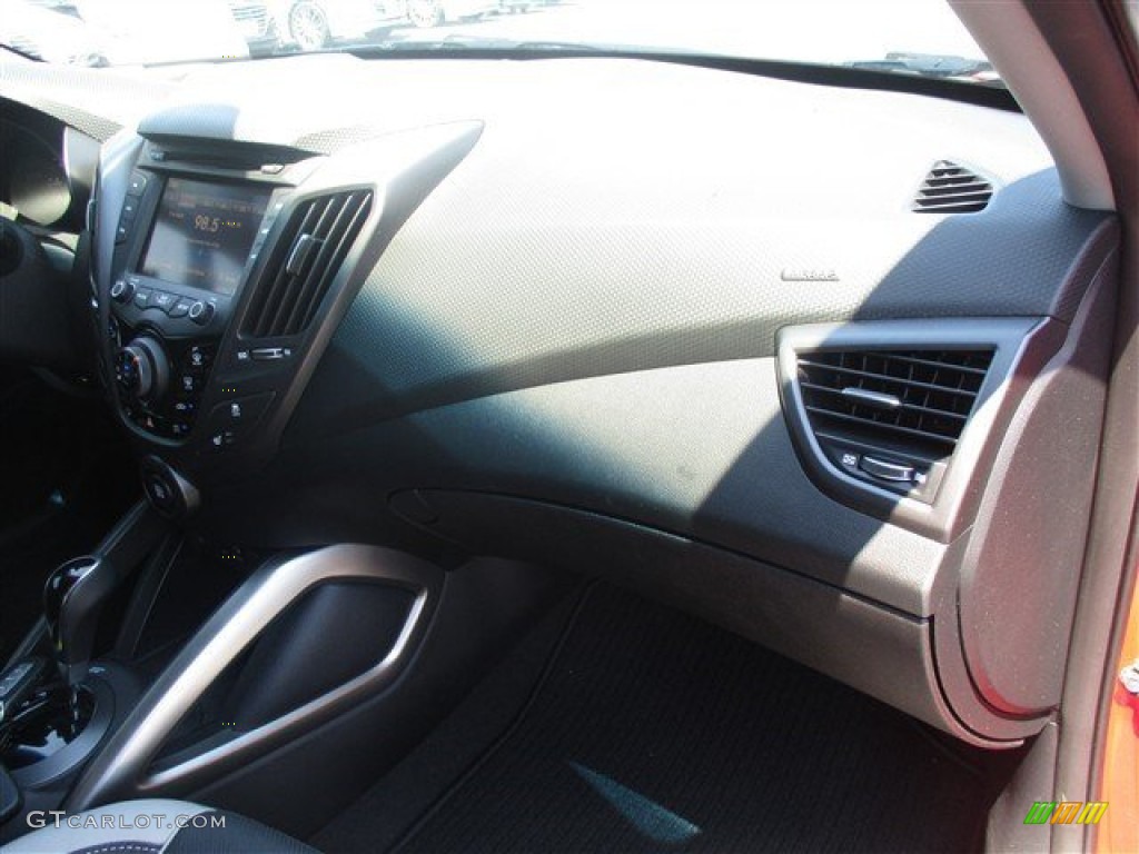 2015 Veloster Turbo - Boston Red / Black photo #23