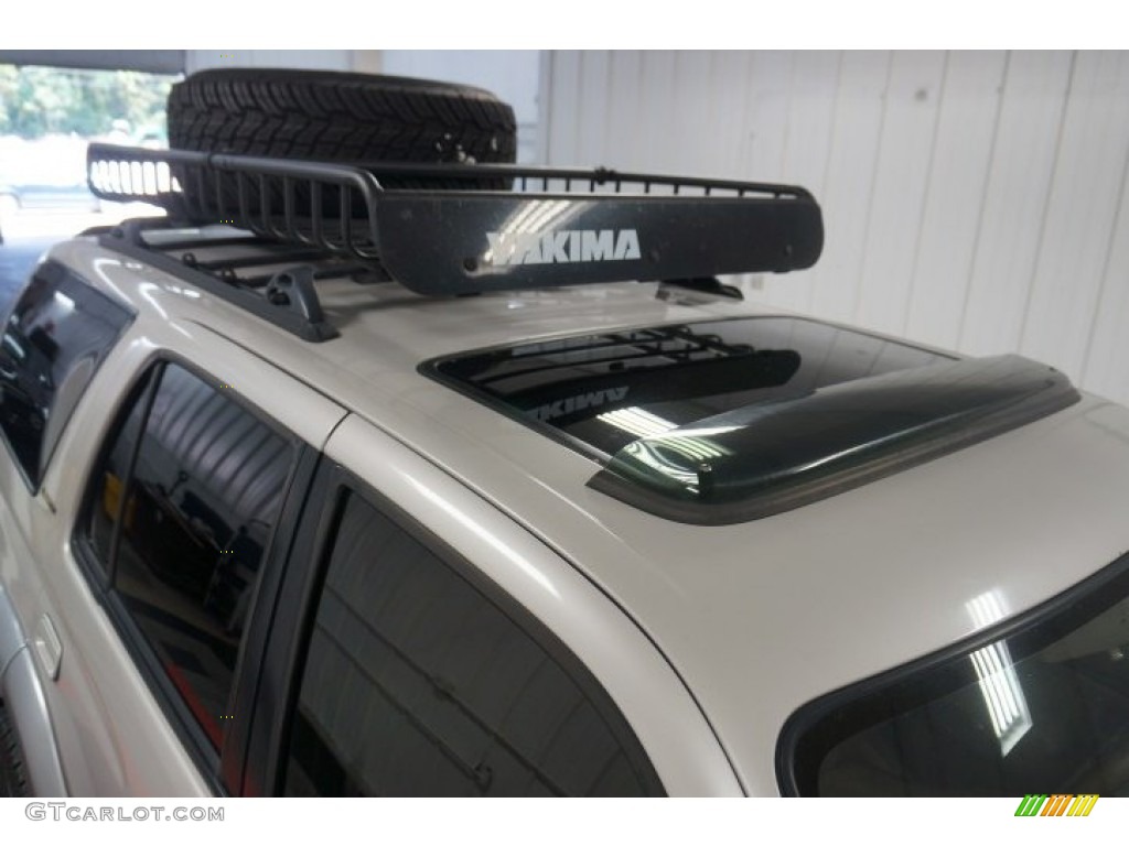 1998 4Runner Limited 4x4 - White / Oak photo #79