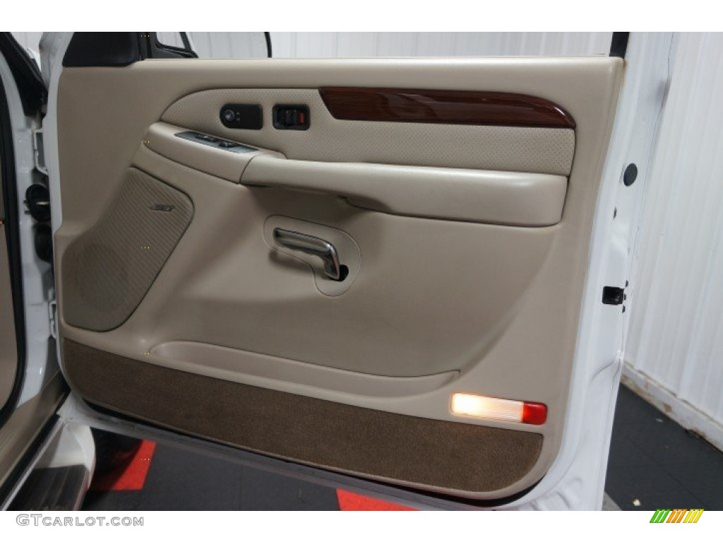 2002 Escalade AWD - Aspen White / Shale photo #18