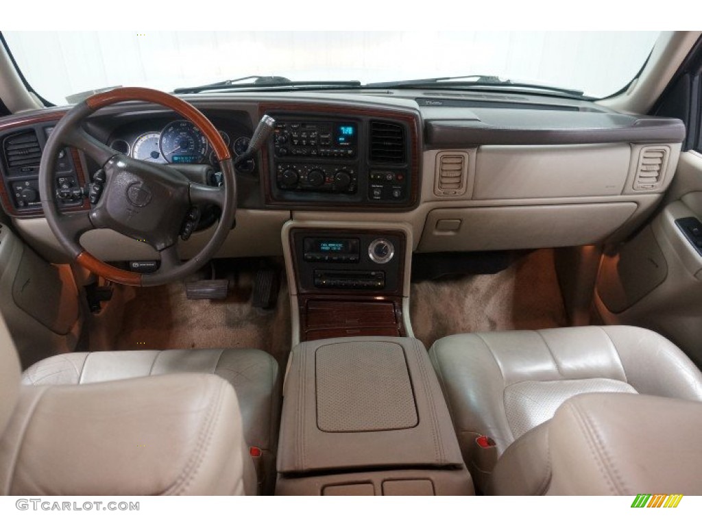 2002 Escalade AWD - Aspen White / Shale photo #22