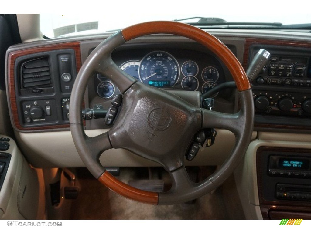 2002 Escalade AWD - Aspen White / Shale photo #27