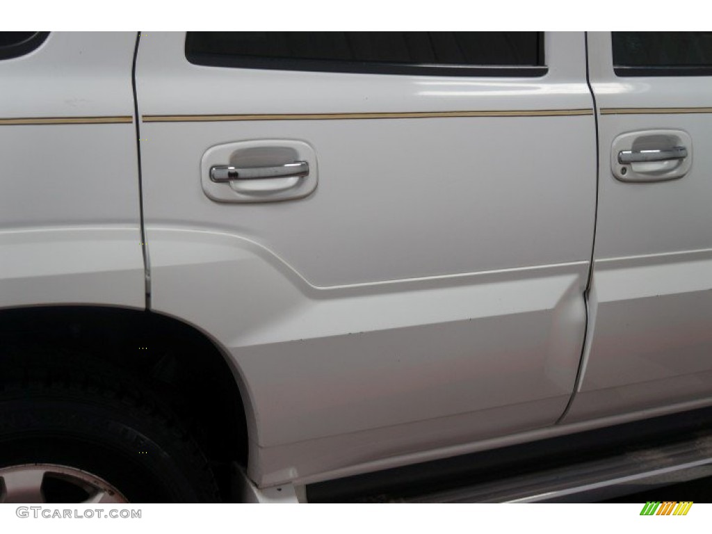 2002 Escalade AWD - Aspen White / Shale photo #58