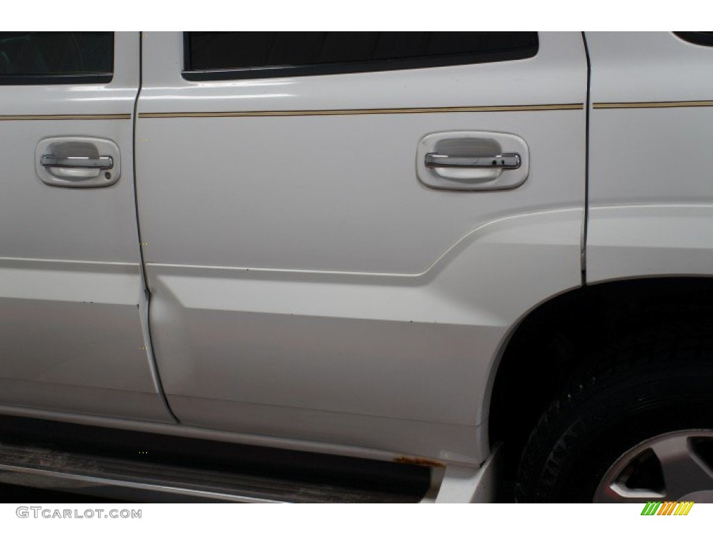2002 Escalade AWD - Aspen White / Shale photo #70