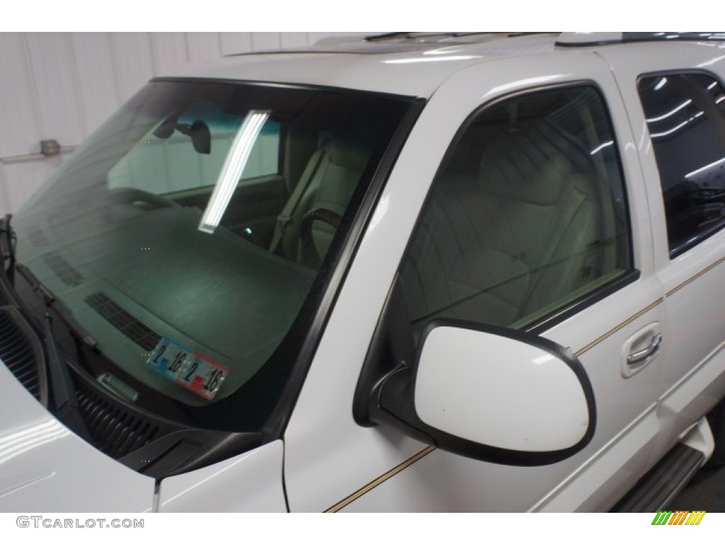 2002 Escalade AWD - Aspen White / Shale photo #78