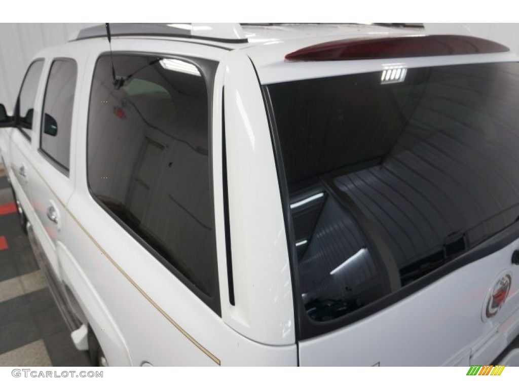 2002 Escalade AWD - Aspen White / Shale photo #80