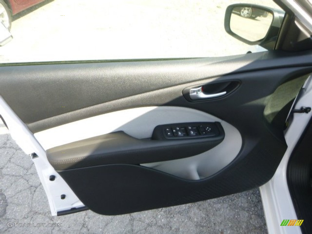 2016 Dart SXT Rallye Blacktop - Bright White / Black photo #13