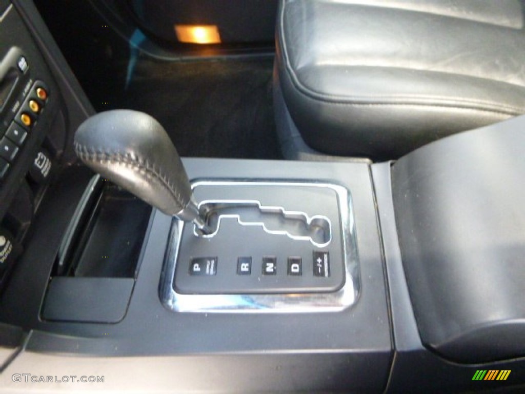 2005 Pacifica Touring - Inferno Red Crystal Pearl / Dark Slate Gray photo #13