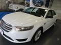 2015 Oxford White Ford Taurus SE  photo #3
