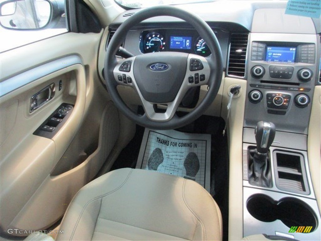 2015 Taurus SE - Oxford White / Dune photo #10