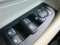 2015 Oxford White Ford Taurus SE  photo #19