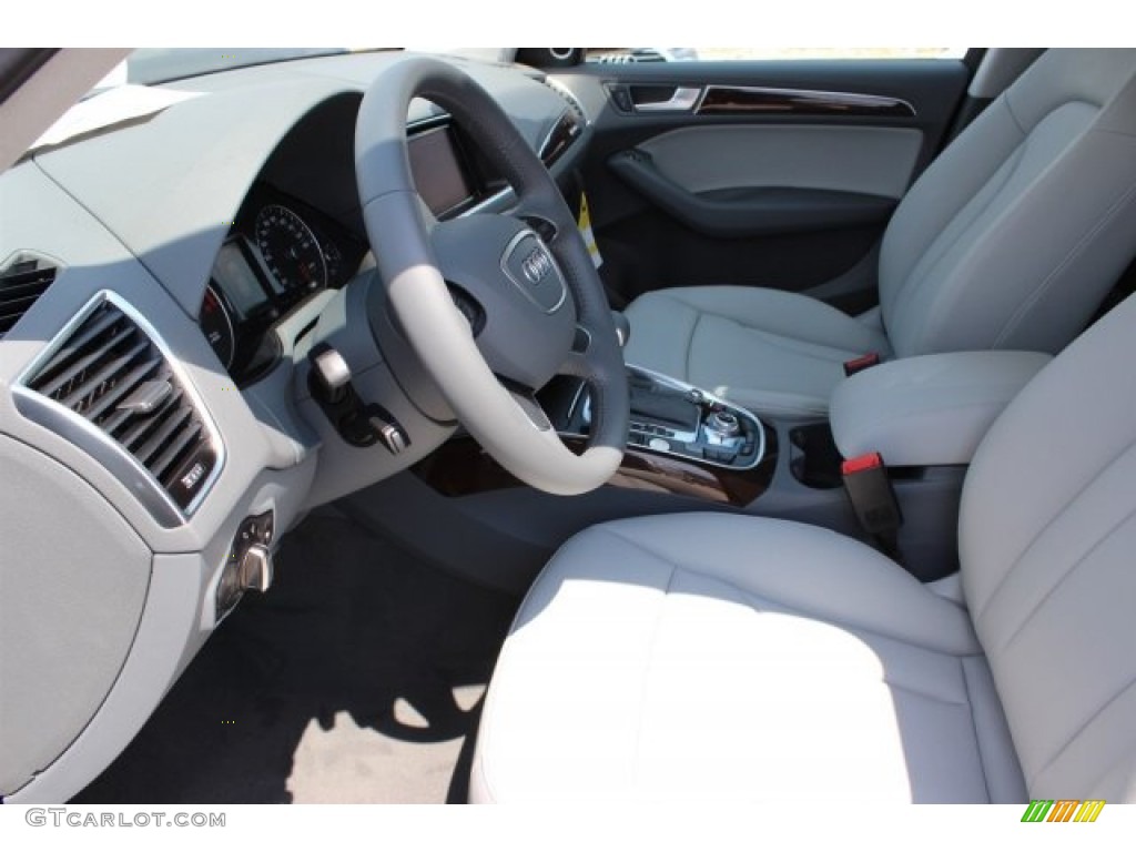 2016 Audi Q5 2.0 TFSI Premium quattro Front Seat Photo #106117249