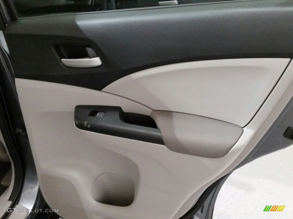 2013 CR-V LX AWD - Polished Metal Metallic / Gray photo #16