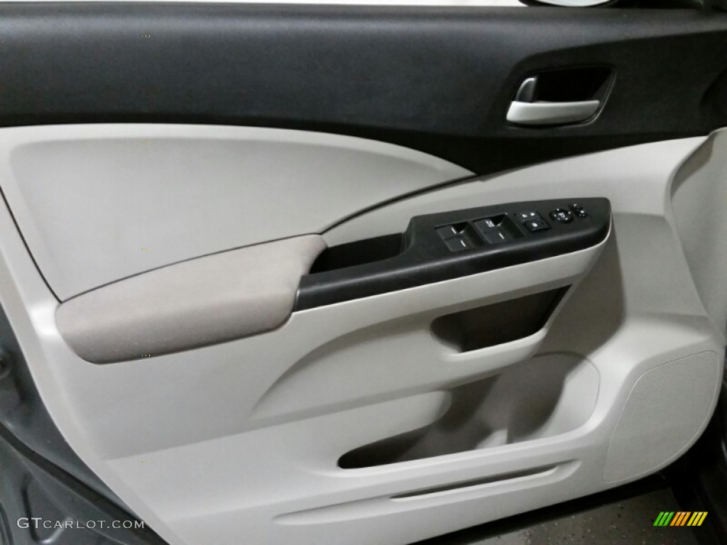 2013 CR-V LX AWD - Polished Metal Metallic / Gray photo #22