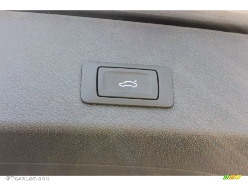 2016 Q5 2.0 TFSI Premium quattro - Monsoon Gray Metallic / Black photo #27