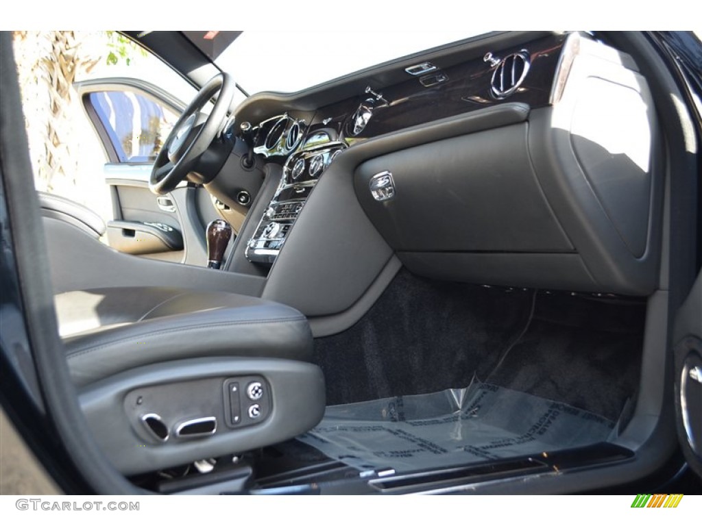 2011 Bentley Mulsanne Sedan Dashboard Photos