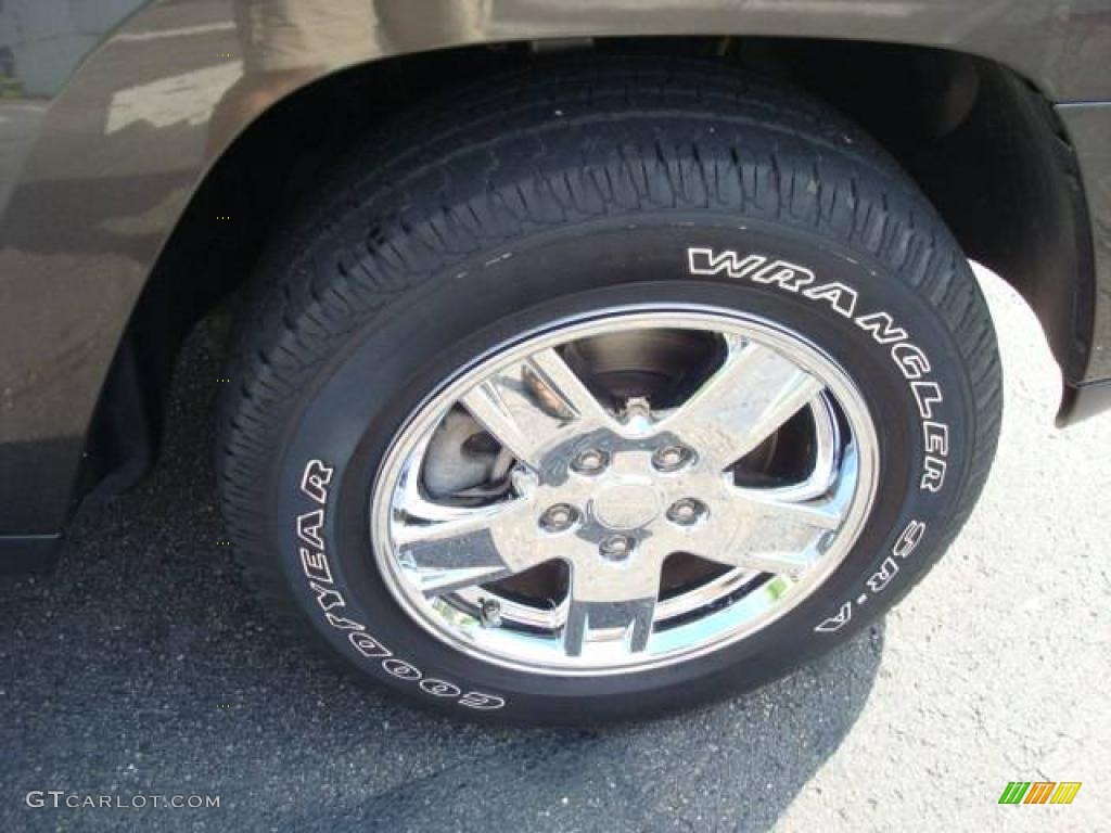 2006 Grand Cherokee Laredo 4x4 - Dark Khaki Pearl / Khaki photo #12