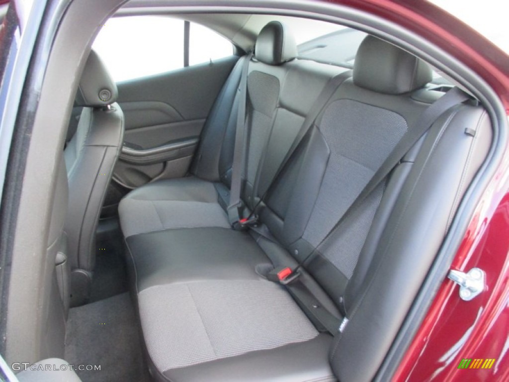 2016 Chevrolet Malibu Limited LT Rear Seat Photo #106121635