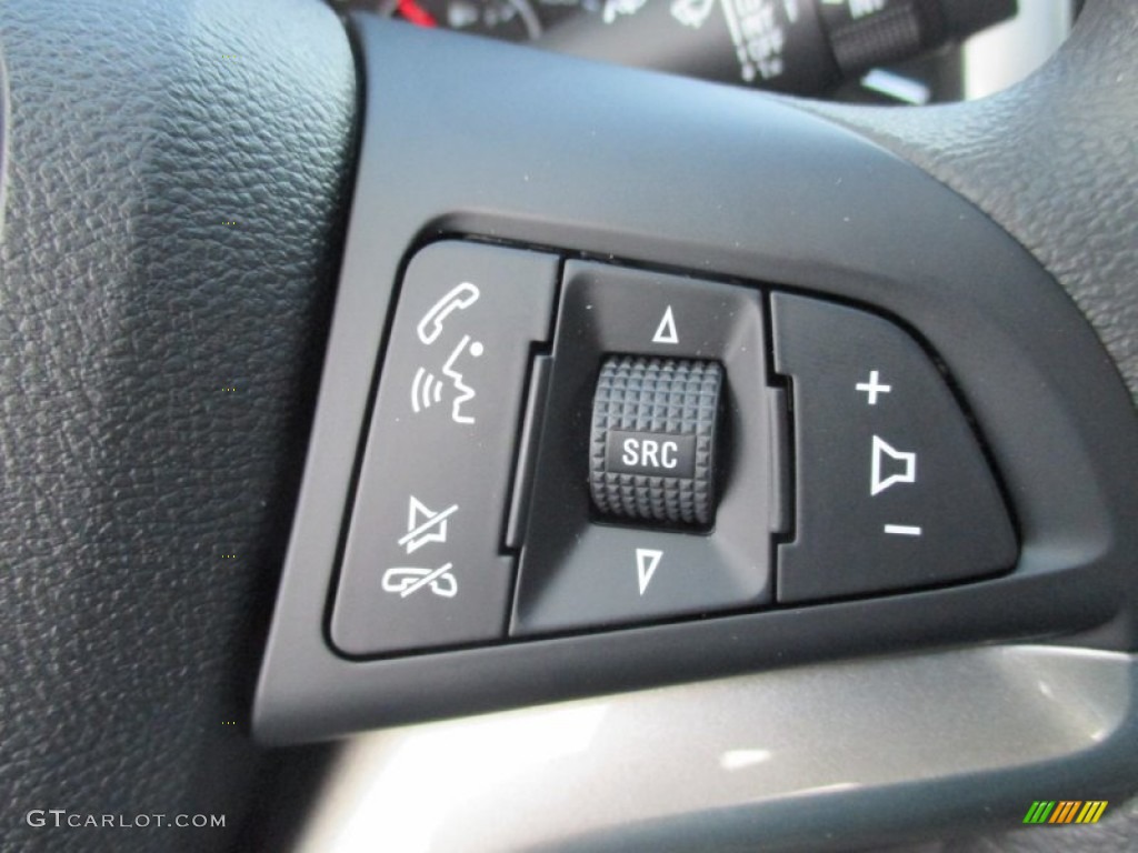 2016 Chevrolet Malibu Limited LT Controls Photos