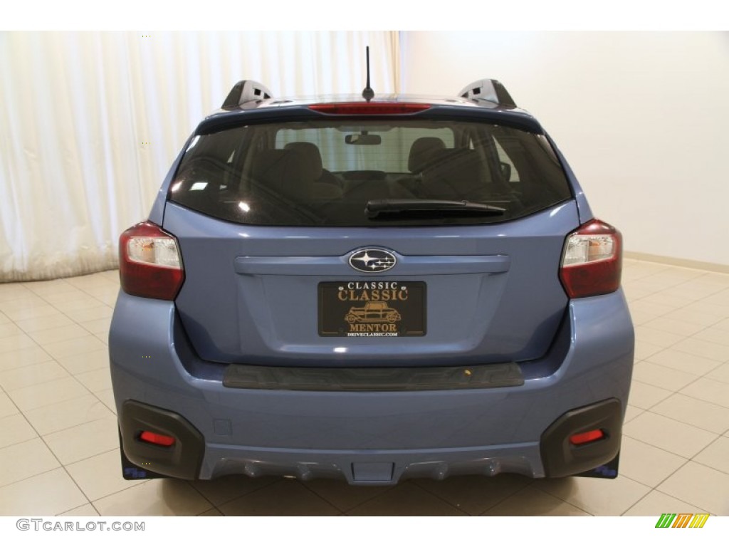 2014 XV Crosstrek 2.0i Premium - Quartz Blue Pearl / Ivory photo #12