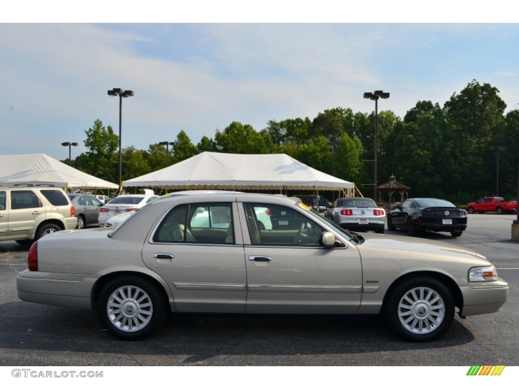 2010 Grand Marquis LS Ultimate Edition - Smokestone Metallic / Light Camel photo #2