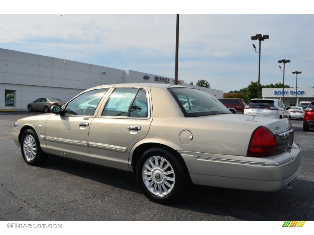 2010 Grand Marquis LS Ultimate Edition - Smokestone Metallic / Light Camel photo #5