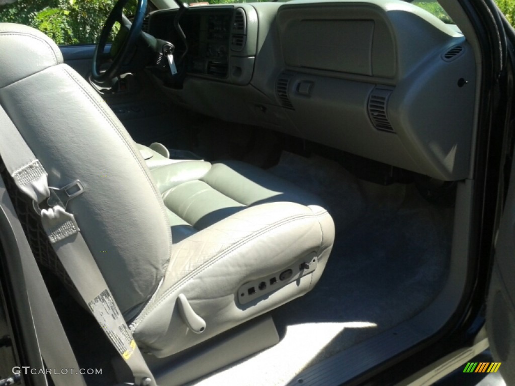 1999 Tahoe LT 4x4 - Onyx Black / Gray photo #22