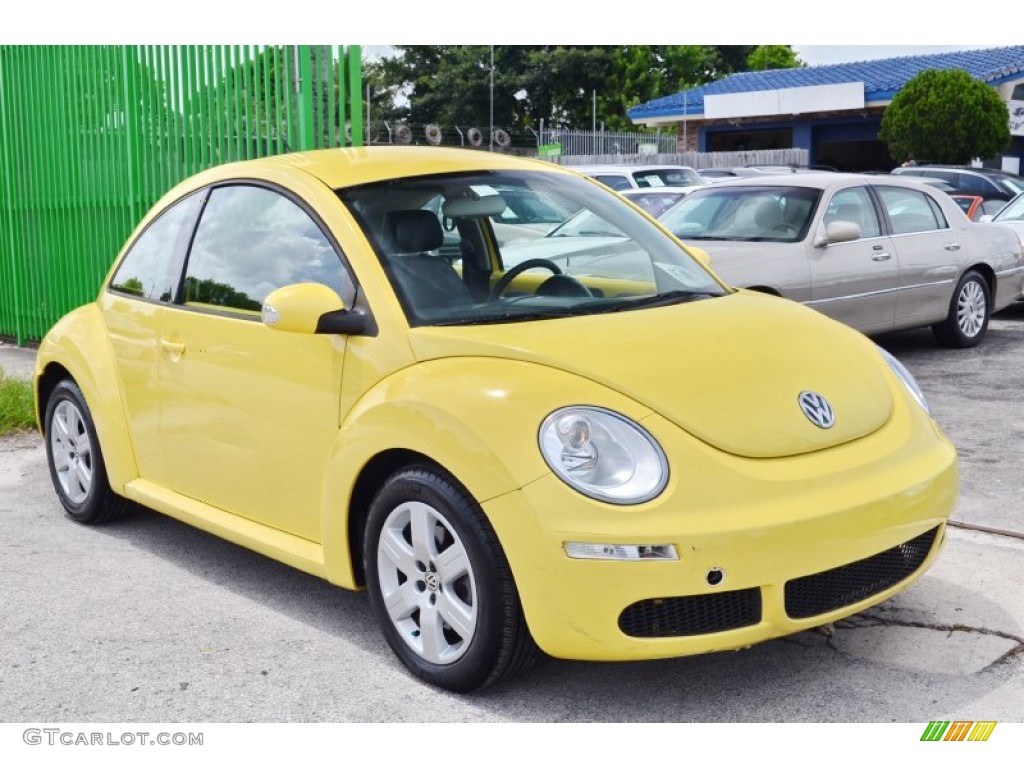 2007 New Beetle 2.5 Coupe - Sunflower Yellow / Black photo #31