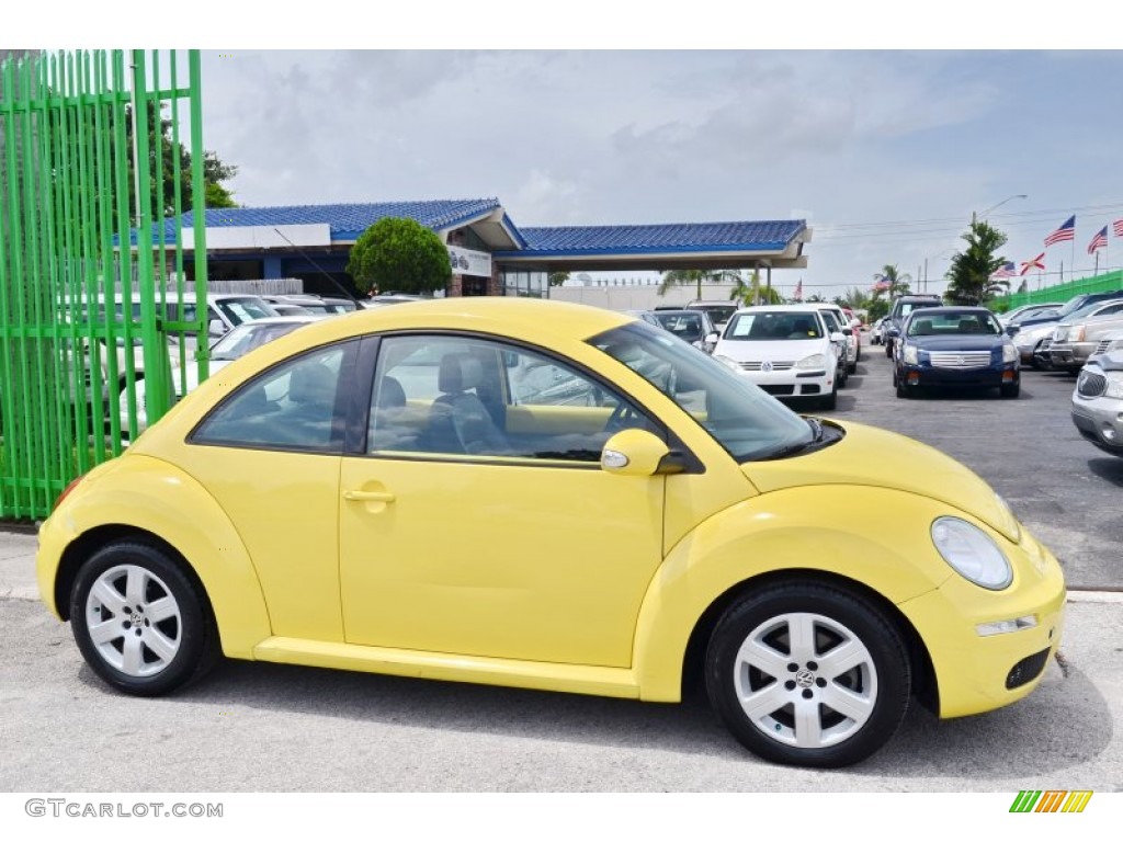 2007 New Beetle 2.5 Coupe - Sunflower Yellow / Black photo #33