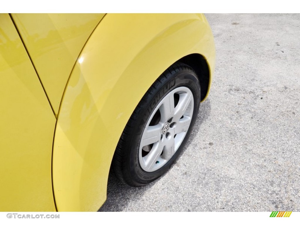 2007 New Beetle 2.5 Coupe - Sunflower Yellow / Black photo #39