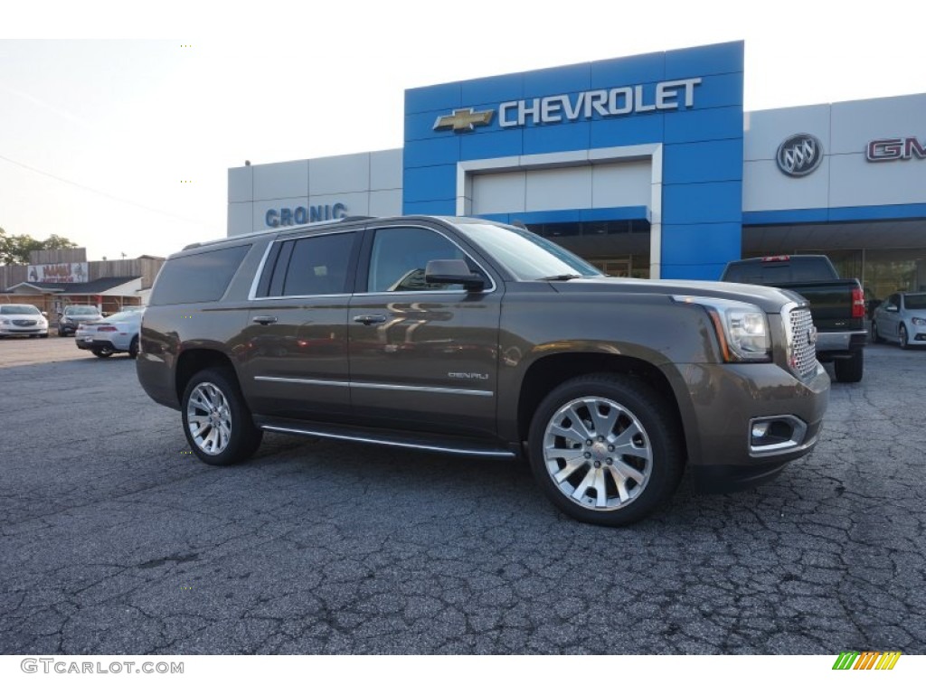 2015 Yukon XL Denali 4WD - Bronze Alloy Metallic / Denali Cocoa/Dark Atmosphere photo #1