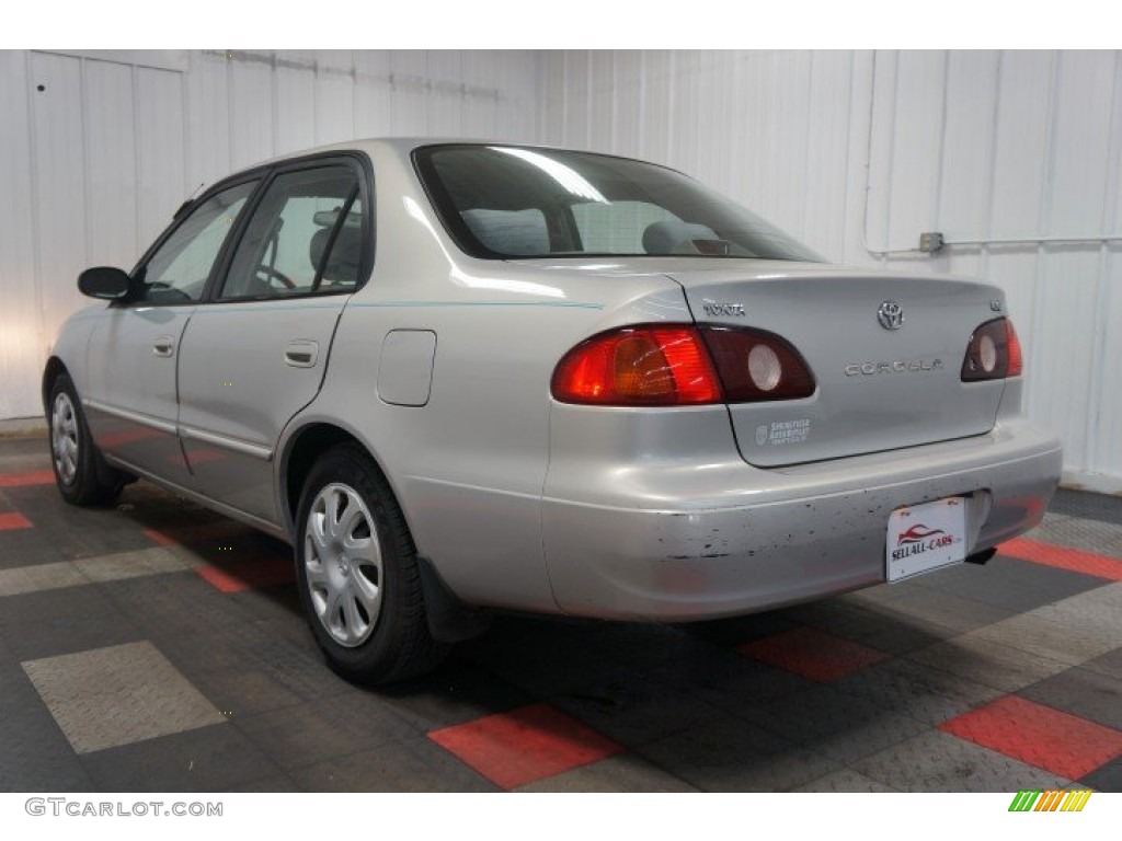 2002 Corolla LE - Sandrift Metallic / Light Charcoal photo #10