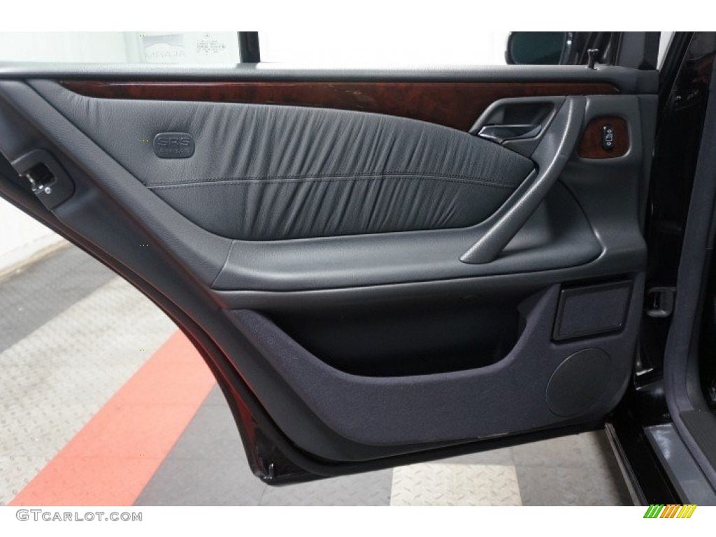 2001 Mercedes-Benz E 430 4Matic Sedan Charcoal Door Panel Photo #106142968