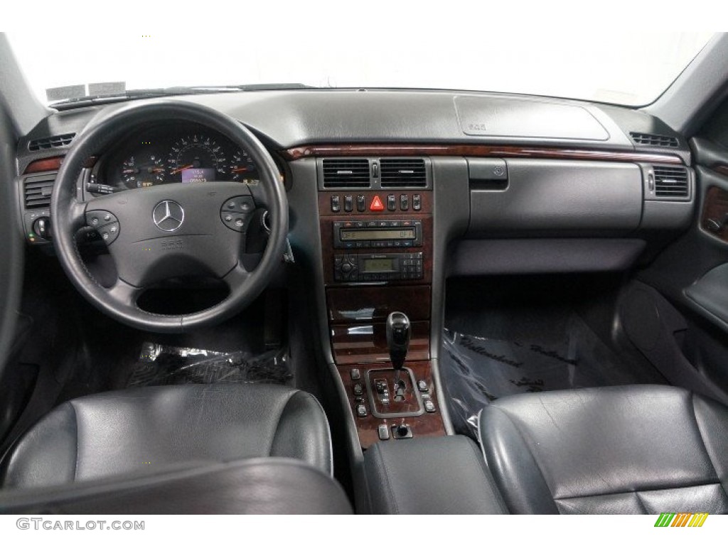2001 Mercedes-Benz E 430 4Matic Sedan Charcoal Dashboard Photo #106143163