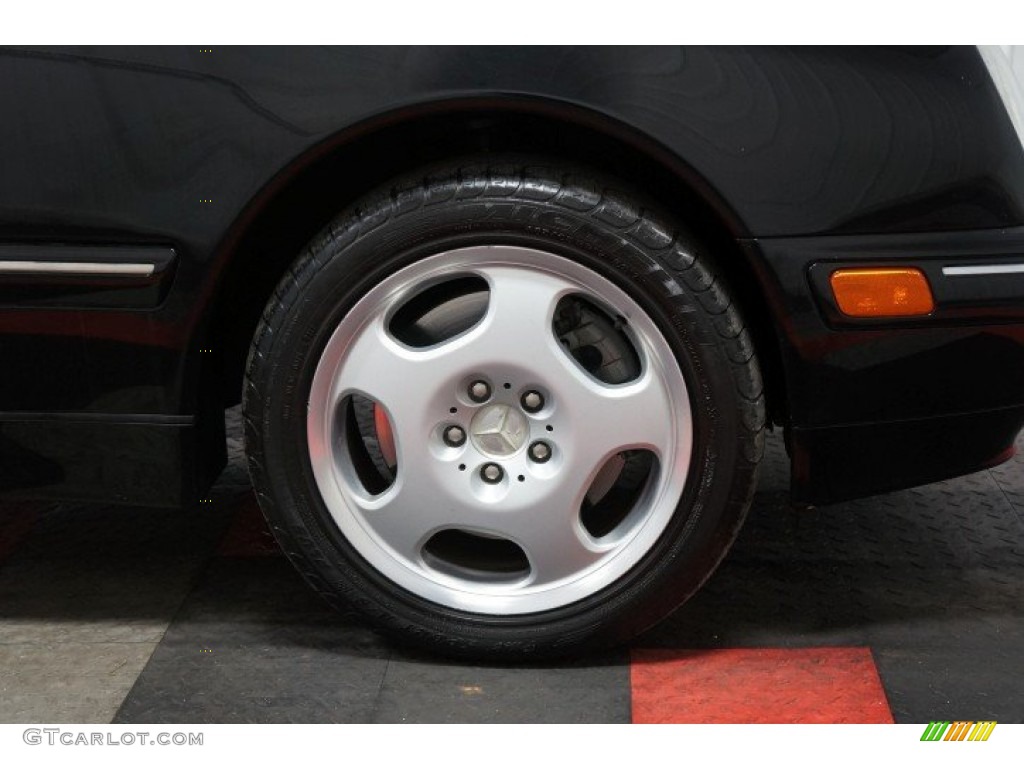 2001 Mercedes-Benz E 430 4Matic Sedan Wheel Photo #106143610