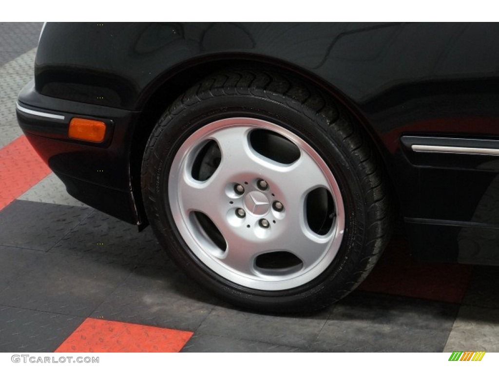 2001 Mercedes-Benz E 430 4Matic Sedan Wheel Photos