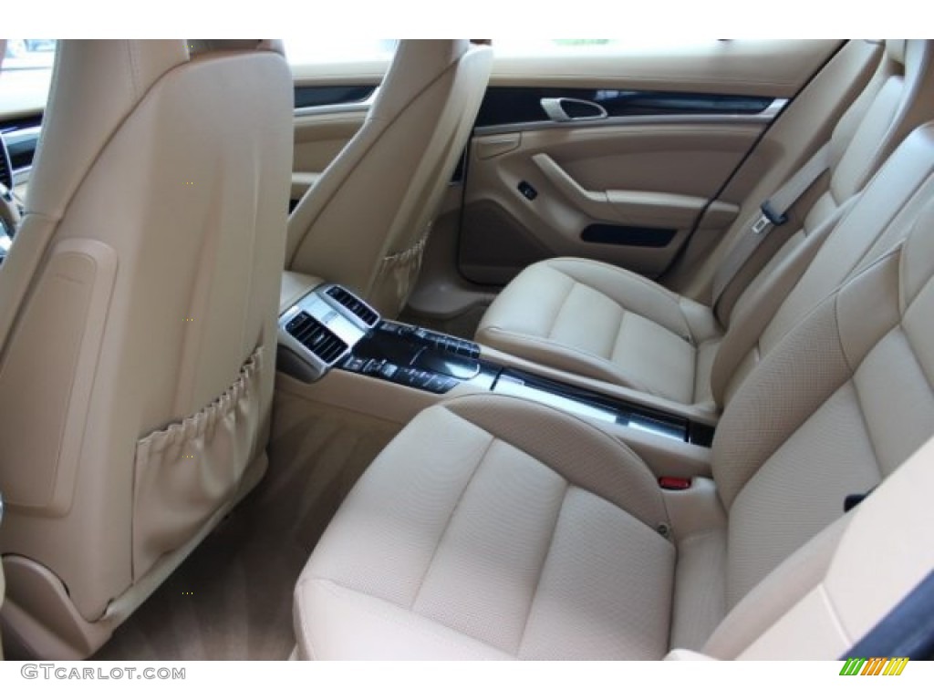 2015 Porsche Panamera S E-Hybrid Rear Seat Photo #106144039