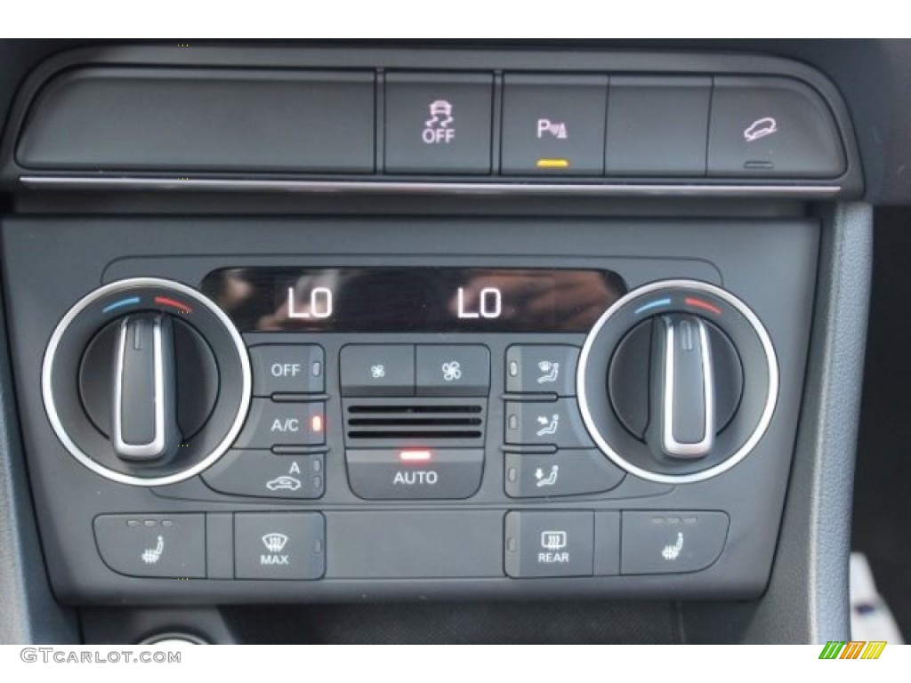 2016 Audi Q3 2.0 TSFI Premium Plus Controls Photo #106144459