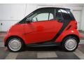 Rally Red - fortwo pure coupe Photo No. 3