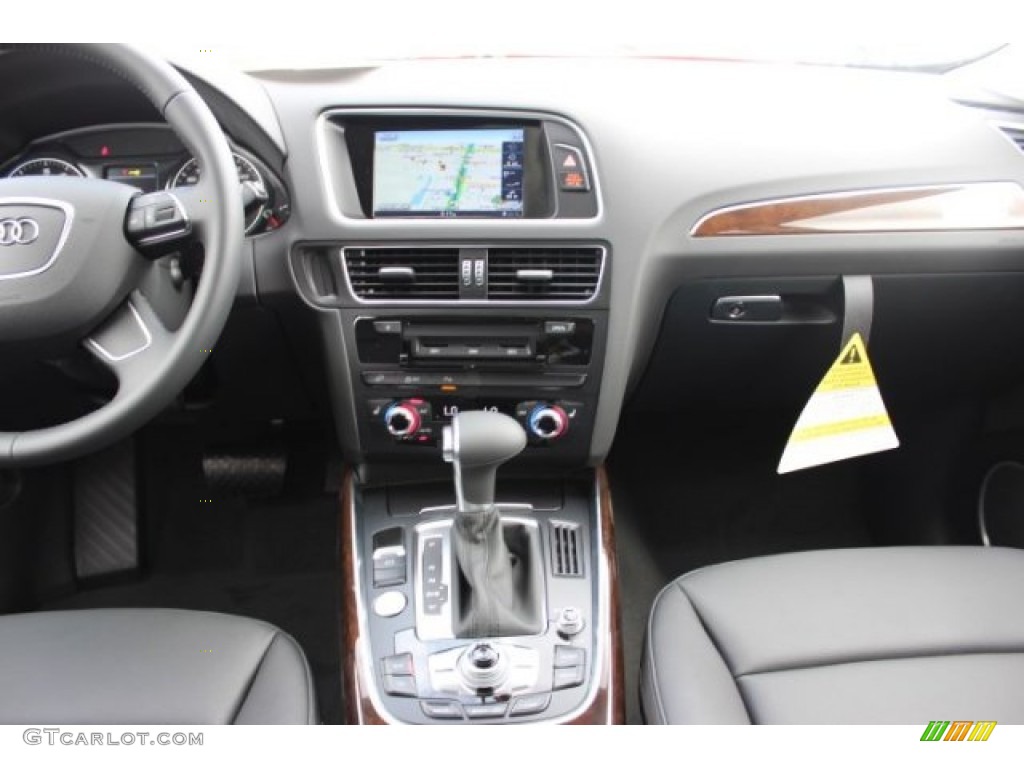 2016 Q5 2.0 TFSI Premium Plus quattro - Daytona Gray Pearl / Black photo #36