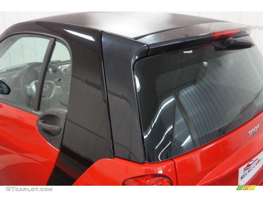 2013 fortwo pure coupe - Rally Red / Plain Black photo #57