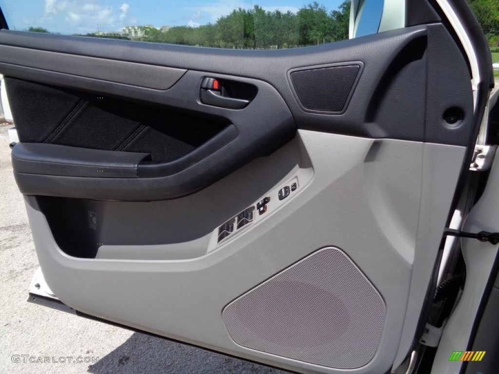 2006 4Runner Sport Edition 4x4 - Natural White / Dark Charcoal photo #55