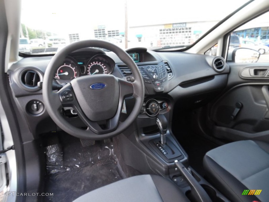 Charcoal Black Interior 2015 Ford Fiesta S Hatchback Photo #106151488