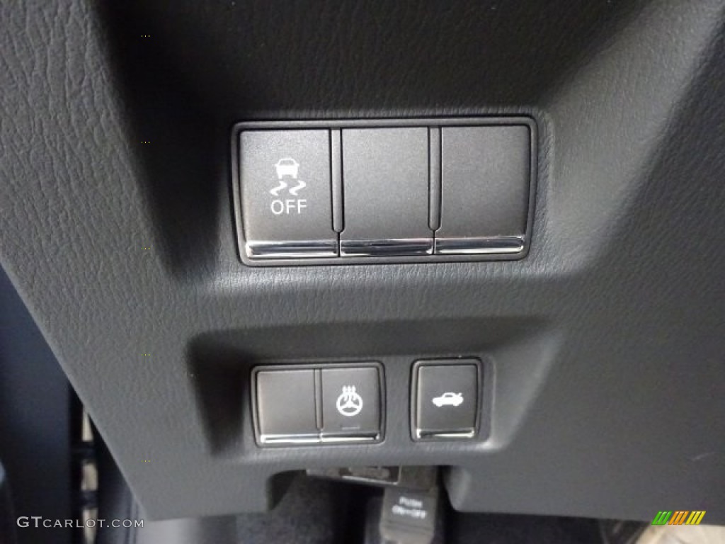 2015 Infiniti Q70 3.7 AWD Controls Photo #106152055