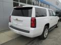 Summit White - Suburban LT 4WD Photo No. 4