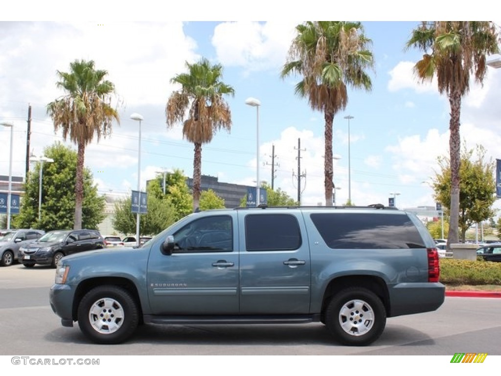 2009 Suburban LT - Blue Granite Metallic / Ebony photo #3