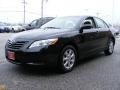 Black - Camry LE Photo No. 7